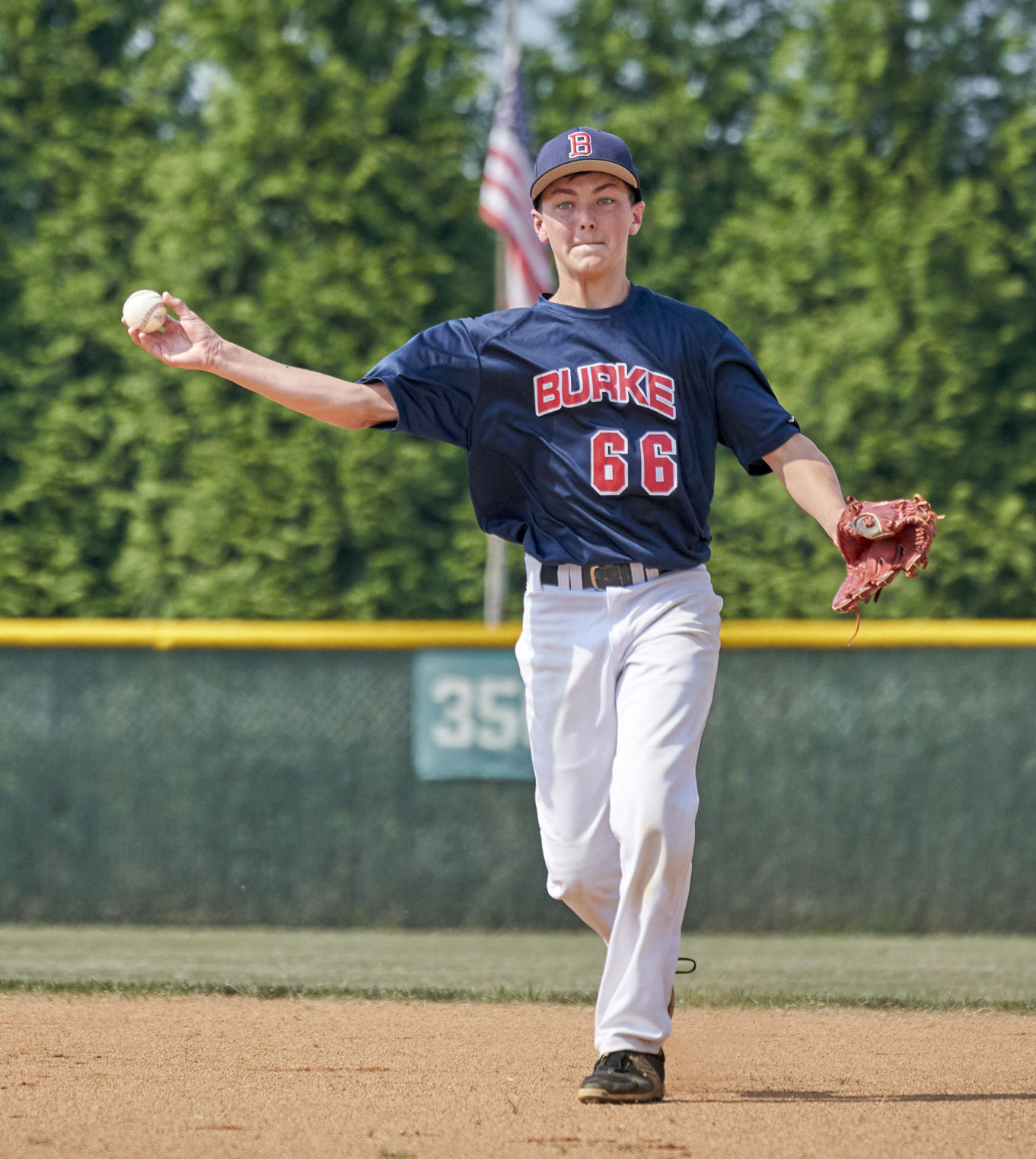 JR LEGION0602 4.jpg